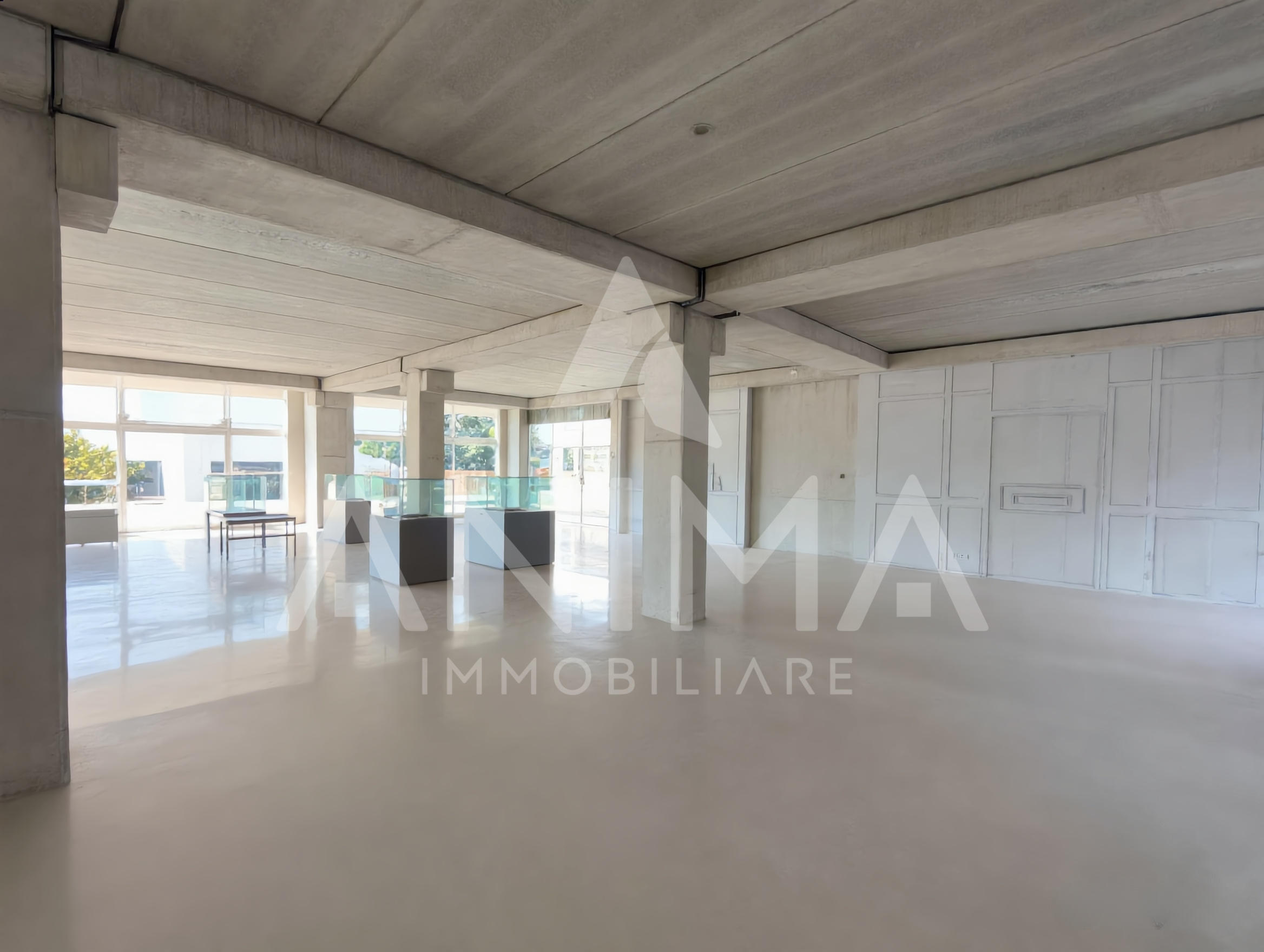 Locale commerciale 620 mq – nuova costruzione