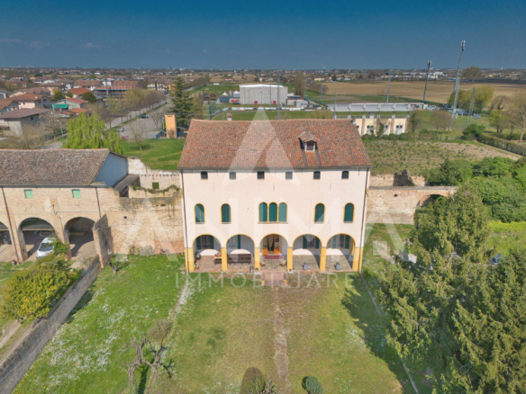 Villa del Cinquecento – antica residenza nobile
